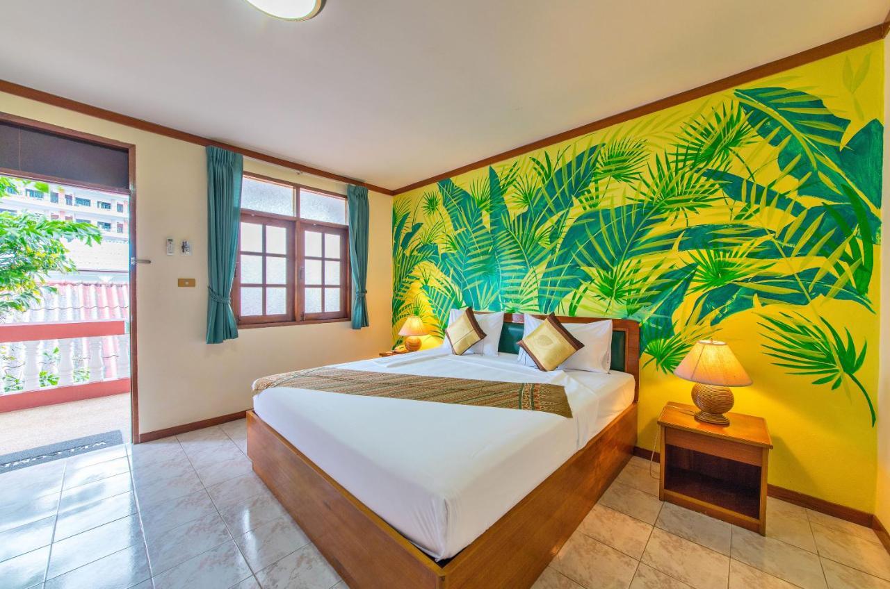 Panda Hotel Patong Exterior photo
